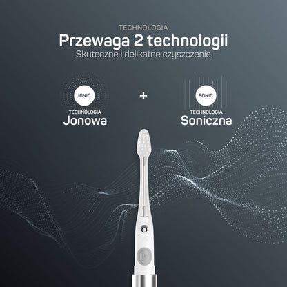 Zbliżenie na główkę szczoteczki TESLA Travel czarna z miękkim włosiem sonicznym