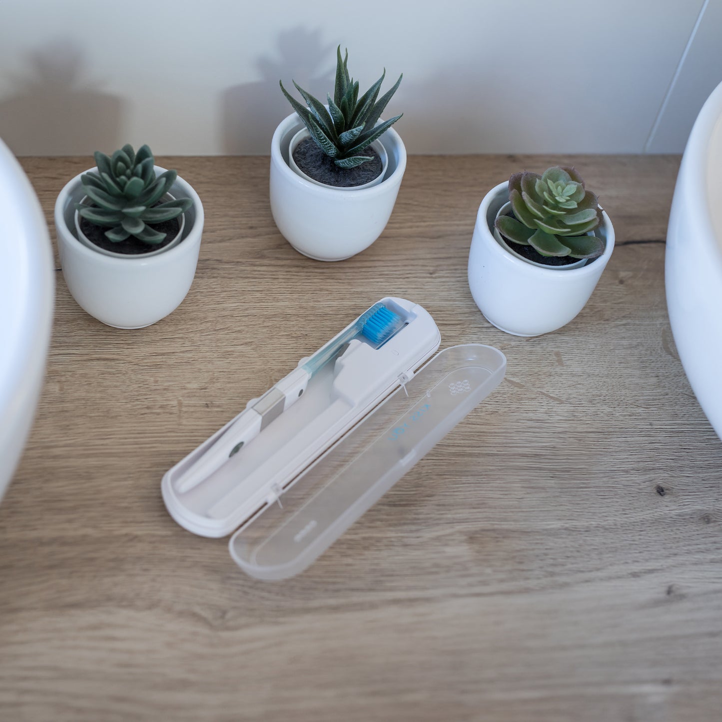 Sterylizator UV + Szczoteczka IONICKISS Original